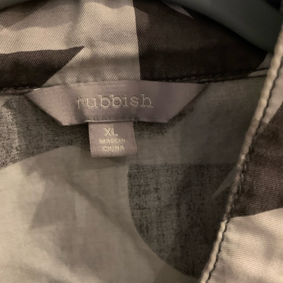 Rubbish brand Zip up camo - Picture 4 of 5